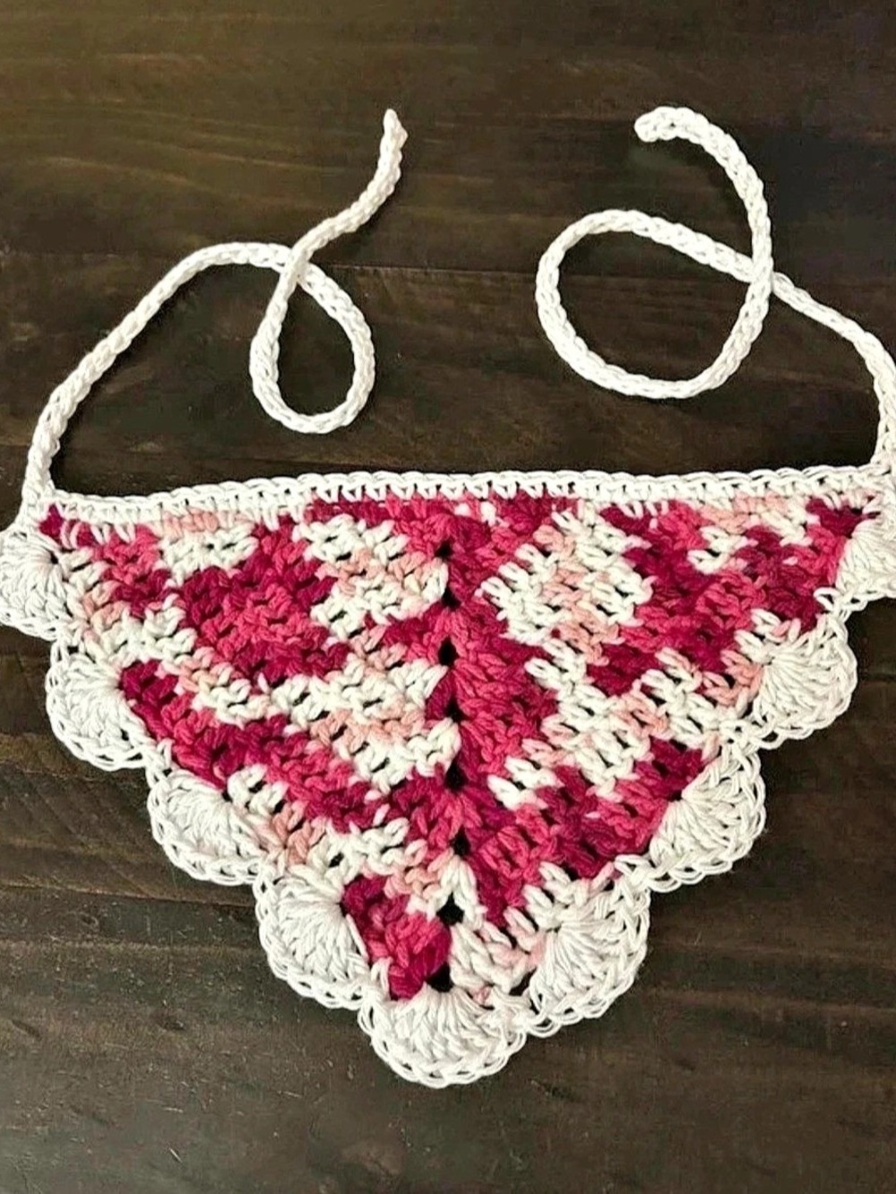 Crochet bandana in Pink & White Like New